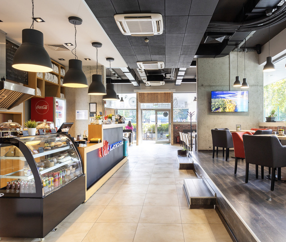 Cafe London Iztok Tower