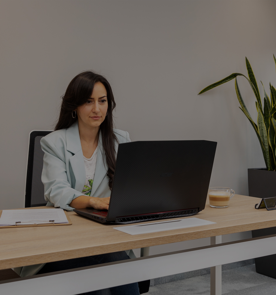 Dedicated Desk